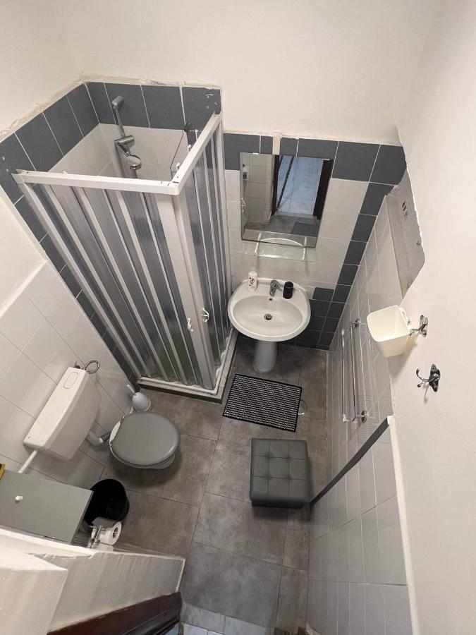 Dimora Nardones Hotel Naples Luaran gambar