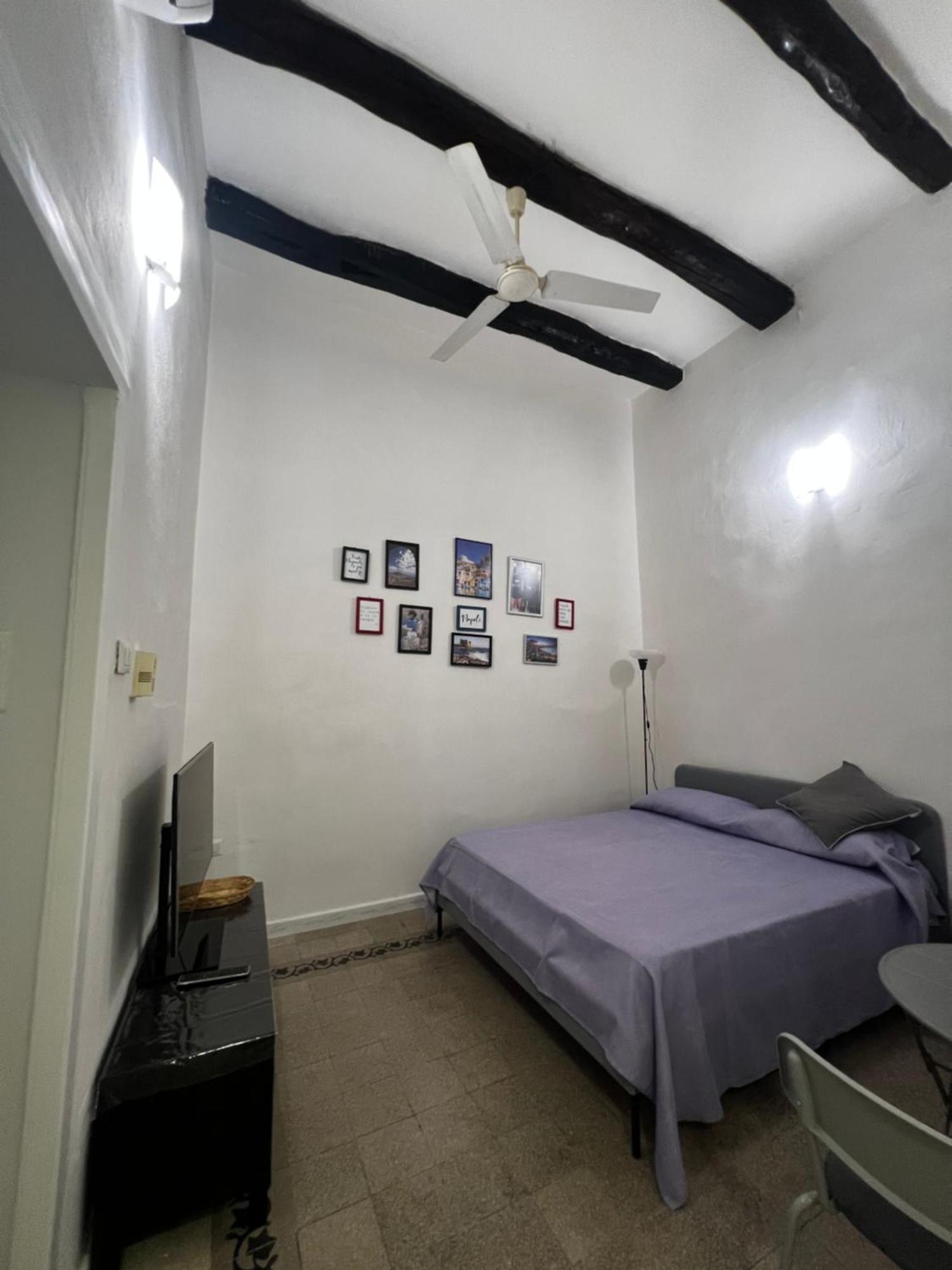 Dimora Nardones Hotel Naples Luaran gambar